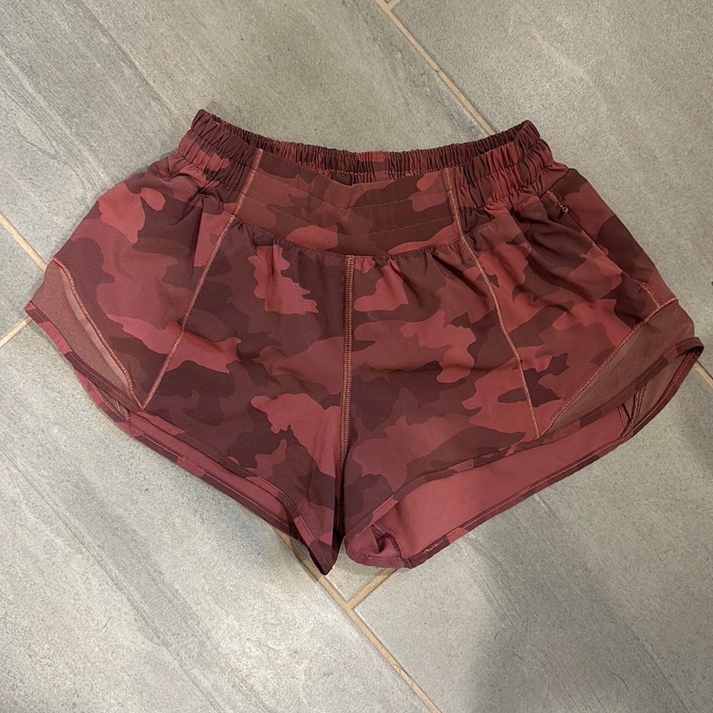 Hotty hot short lululemon
